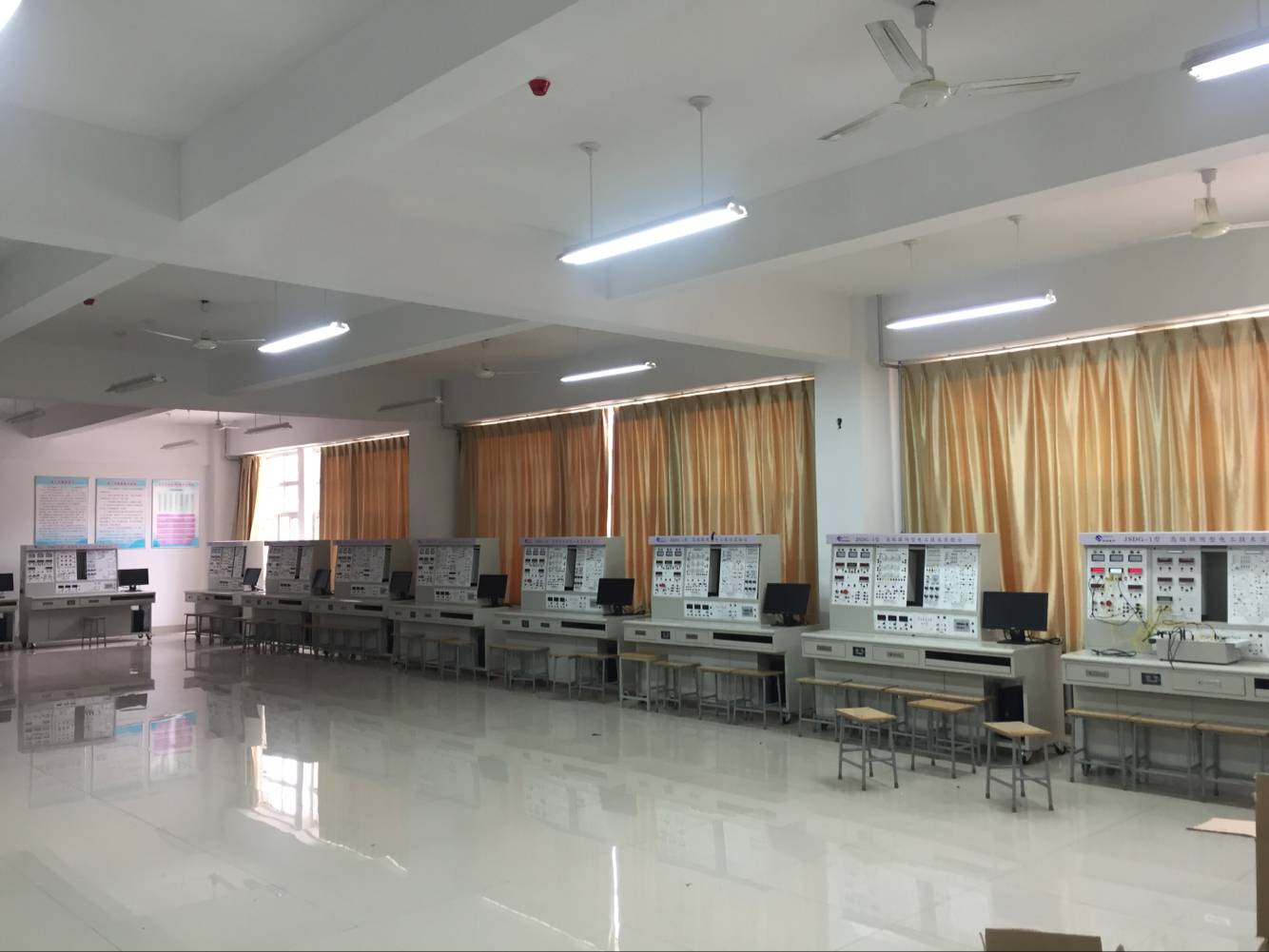 河北水利電力學(xué)院